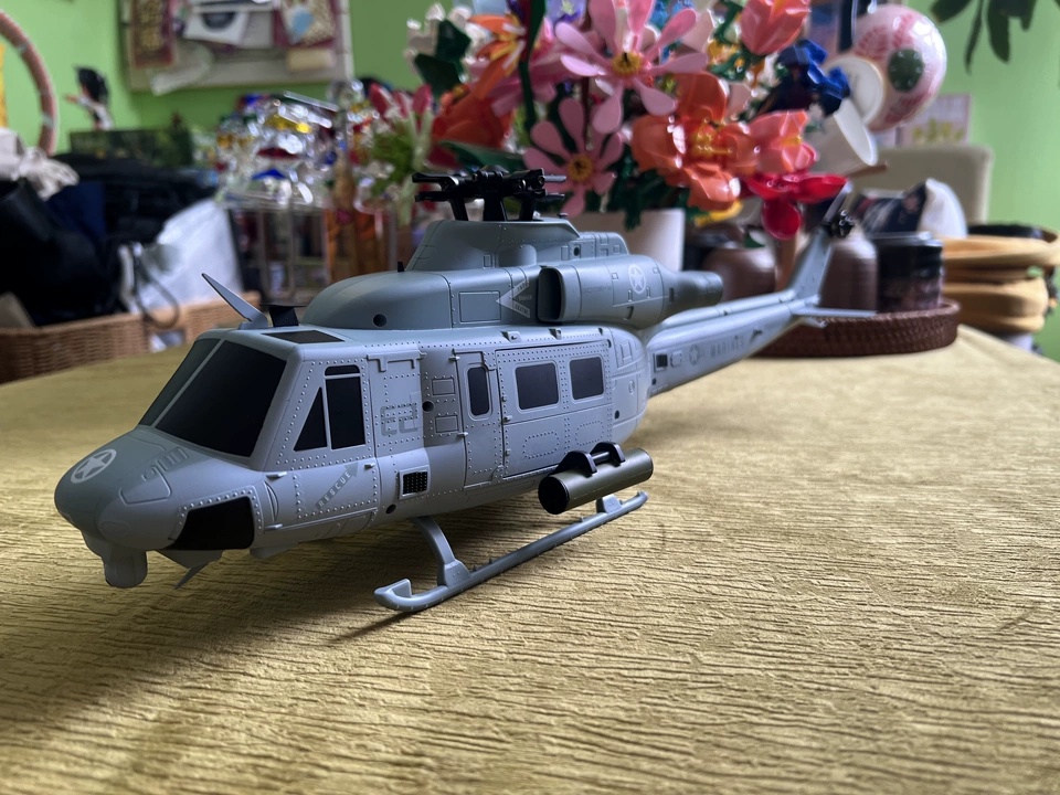 GOOSKY RCヘリコプター UH-1Y ベノム・ヘイ E - Rc Hobby Experts のレビューと価格